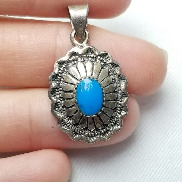 Vintage JC Signed Sterling Silver Turquoise Oval Shape Pendant, Estate - Picture 6 of 7